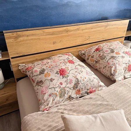 Orientalische Designwohnung Mit Badewanne & Stil